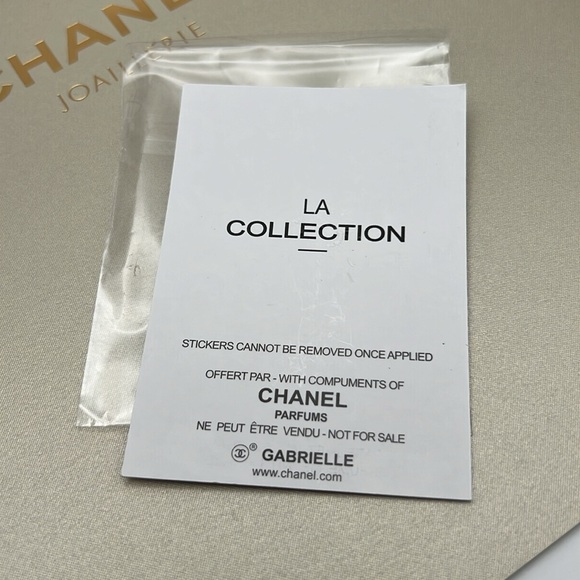 Hair Tie Beauty Chanel Or Wristband & Small Shopping Bag Gold CC Rhinestones - Picture 17 of 17